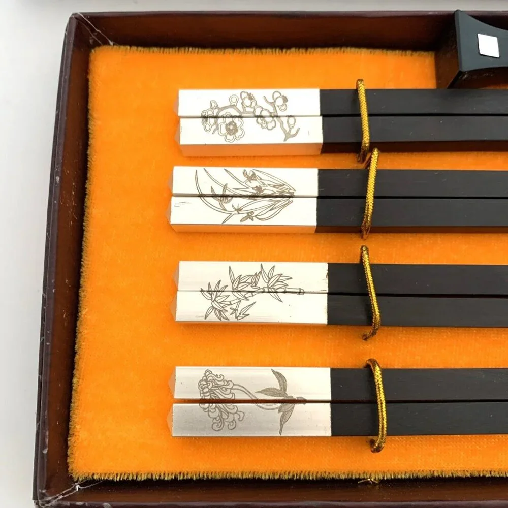 8 Pairs The High Ranking Present Chinese Chopsticks w/ 8 Duck Rests Gift Set New